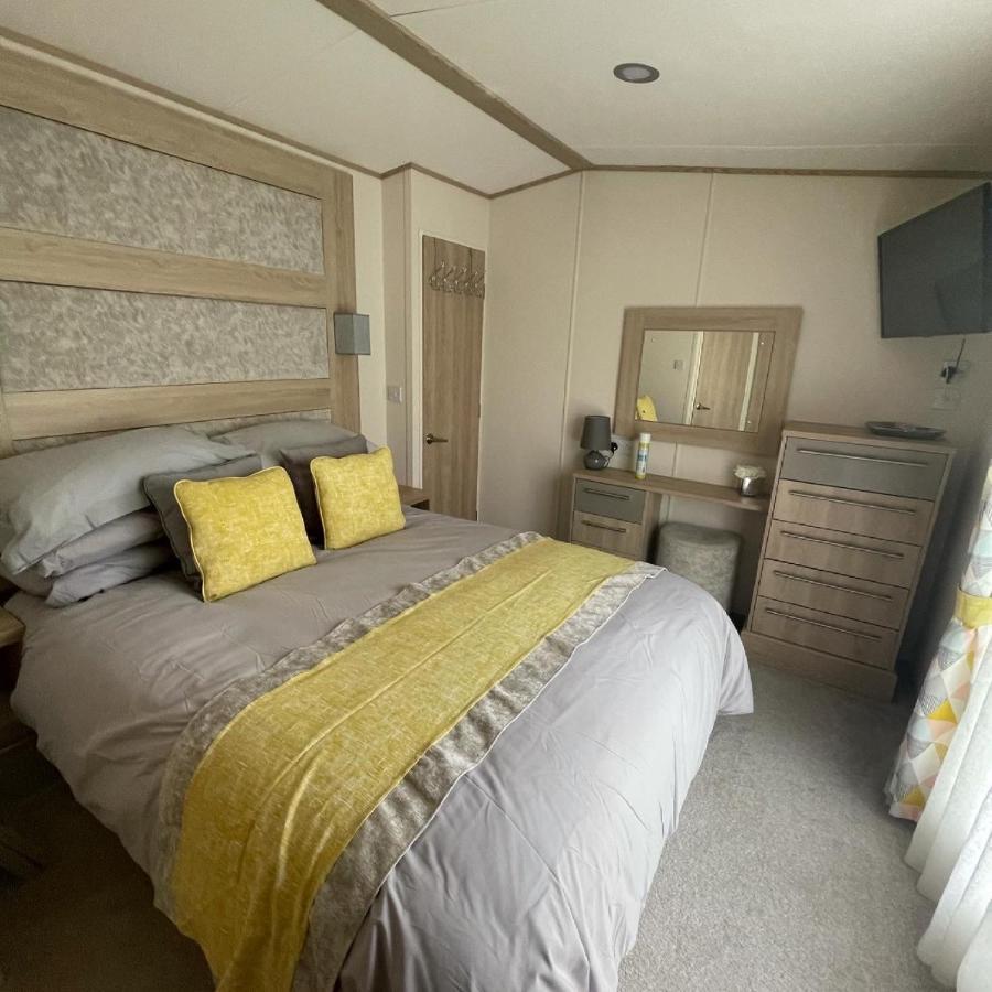 Sams Retreat Hotel Блекпул Екстериор снимка