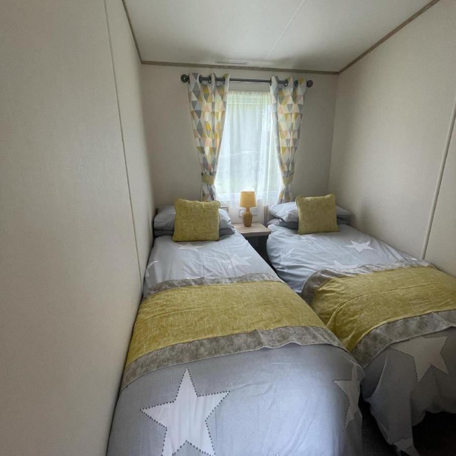 Sams Retreat Hotel Блекпул Екстериор снимка